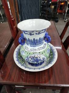 lot 20921 image: Decorative Blue and Green Ceramic Vase and Bowl Set