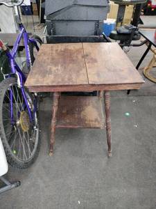 lot 20974 image: antique Victorian-style two-tier wooden parlor Table