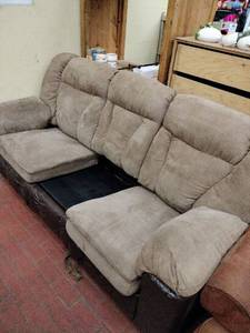 lot 63825 image: Brown Microfiber Faux Leather Pull-Out Couch