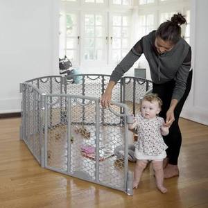 lot 20965 image: Evenflo Versatile Play Space