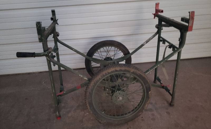 lot 62 image: Vintage Military Medic Gurney - WWII, Vietnam - GurneyStretcher Cart - Colpasible - with Detachable Wheels