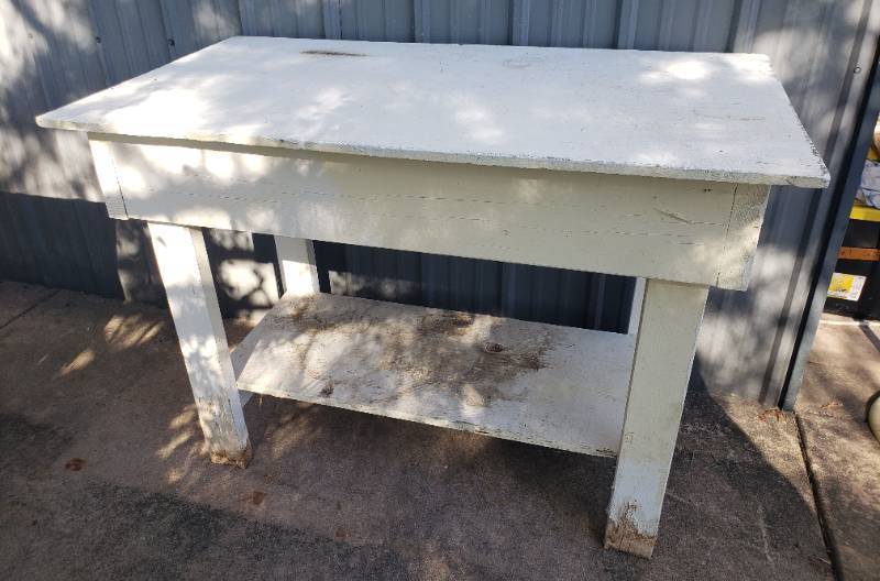 lot 63 image: Rustic White Wood Shop TableWork Bench with Under Shelf - 48in L x 26in W x 34.5in T