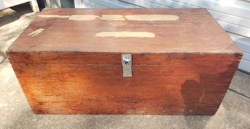 lot 91 image: Custom Made Wood TrunkFoot Locker with Metal Handles & Locking Clasp - 39in W x 20in D x 16in T