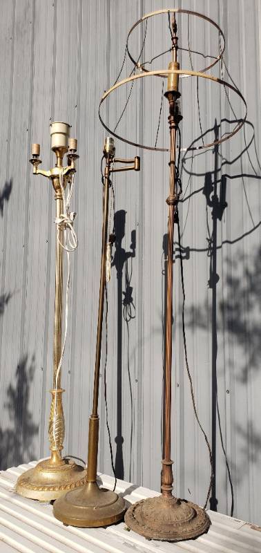 lot 165 image: 3 Antique Floor Lamps - Tallest is 66in T