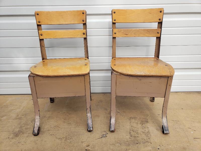 lot 169 image: Pair of 1950s Metal & Bent Wood Childrens School Desk Chairs with Understorage Cubby - 12.5 in W x 14in D x 25in T Back
