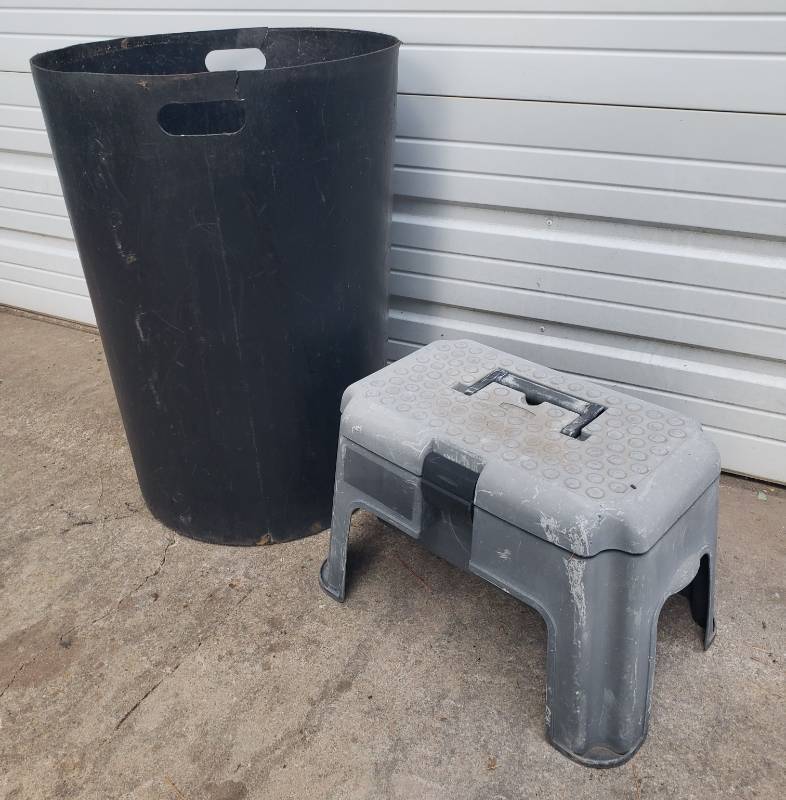 lot 29 image: Rubbermaid Step & Stow Portable Bench with Inner Tool Storage Tray - 20in W x 12in D x 13in T, and Large Black Commercial Trash Barrel - 20.5in W x 29in T
