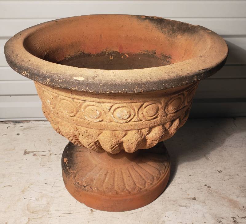 lot 55 image: Vintage Large Terra Cotta Porch PlanterUrn - 18in W x 15in T