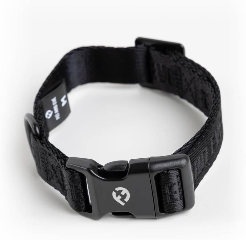 lot 1327 image: Fei & Eve Dog Collar 900D Heavy-Duty Adjustable Nylon Quick-Release Buckle S