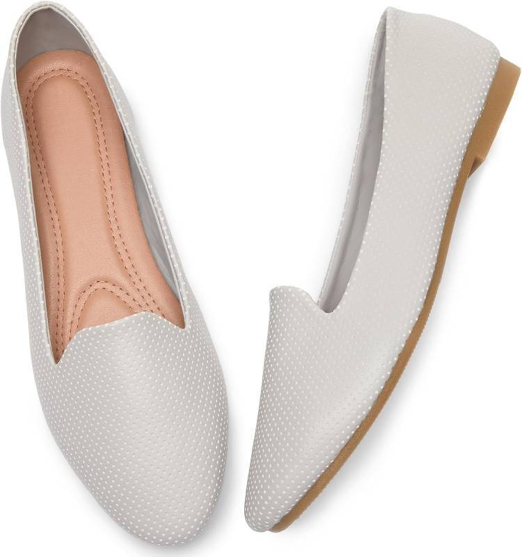 lot 1634 image: Ballet Flats for Women - Dressy Casual Slip-On Loafers 8.5