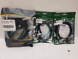 lot 26 image: CableCreation CS0002-5 Mini SAS 36Pin to SATA 7Pin Cable 1m, 5-Pack