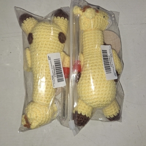 lot 78701 image: 2 Back Positive Crochet Animals Giraffe Birthday Graduation Gifts for Friend Her Teacher Appreciation, Handmade Emotional Support Crochet Giraffe for Women Daughter, Student, Friends Classmate