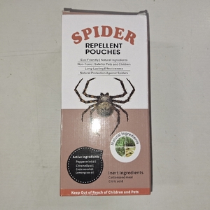 lot 78782 image: SPIDER REPELLENT POUCHES NATURAL INGREDIENTS