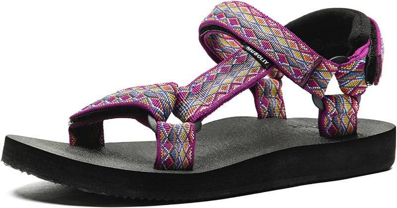 lot 19531 image: Womens Original Sandals Comfortable Quick-Drying Casual Sport Sandal Walking Hiking Water Sandals With Arch Support SIZE UNKNOWN
