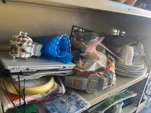 lot 27 image: Dishes & Tableware Lot - Blue & White Plates, Mug, Decorative Items