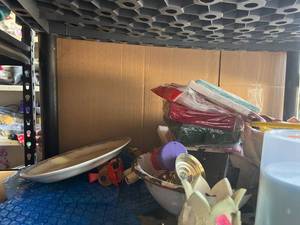 lot 68 image: Lot of Collectibles and Accessories