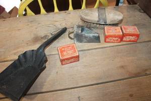 lot 3790 image: Vintage Metal Shovel and More