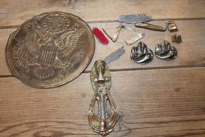 lot 3794 image: Vintage Mother of Pearl Pocket Knives, Door Knocker & More