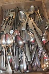 lot 3825 image: Flat of Misc. Vintage Silverware