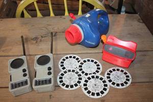 lot 3878 image: View Master Reels Bambi and More