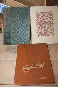 lot 3912 image: Vintage Goshen College 1940s Yearbooks
