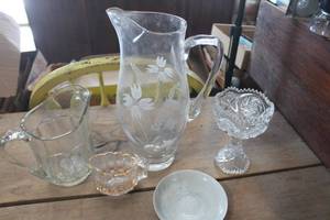 lot 3942 image: Vintage Glass Pitchers and More