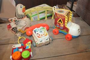 lot 3986 image: Vintage Fisher Price Telephone and More