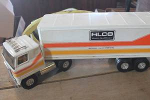 lot 3988 image: Vintage Alco Toy Semi Truck