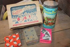 lot 3996 image: Vintage Empty Boxes