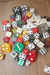 lot 4025 image: Vintage Dice and Marbles