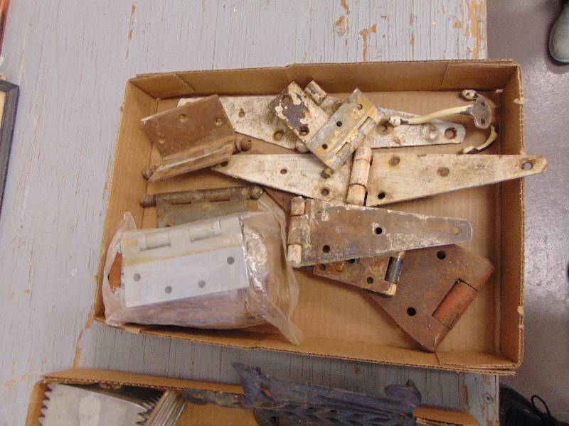 lot 1856 image: Asstd Hinges