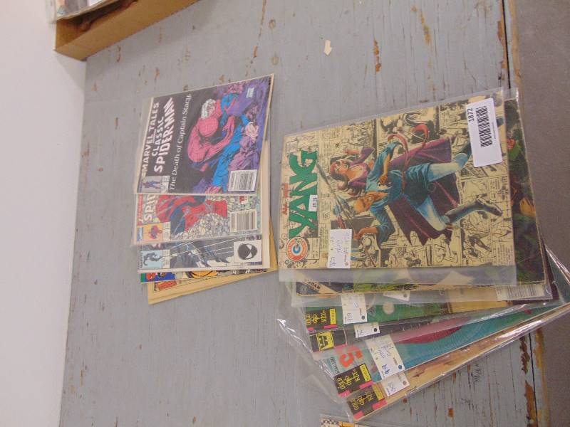 lot 1872 image: Comic Books