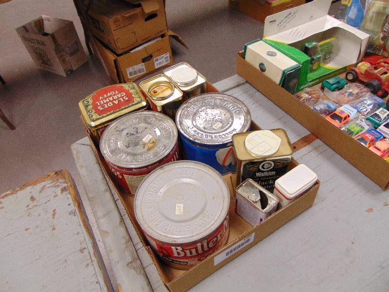 lot 1920 image: Vintage Tins