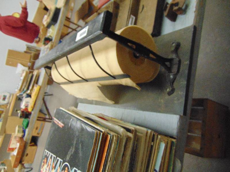 lot 1942 image: Wrapping Paper Dispenser