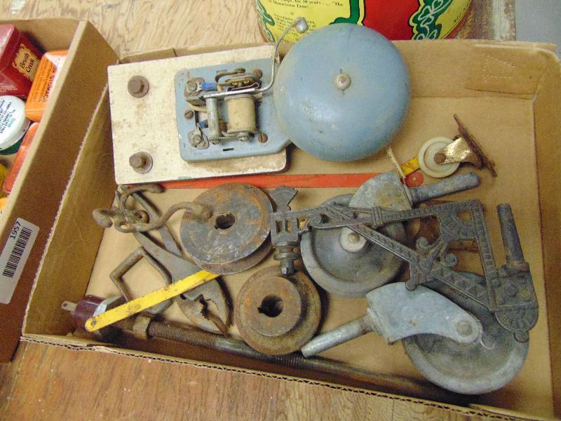 lot 1956 image: Misc. Hardware