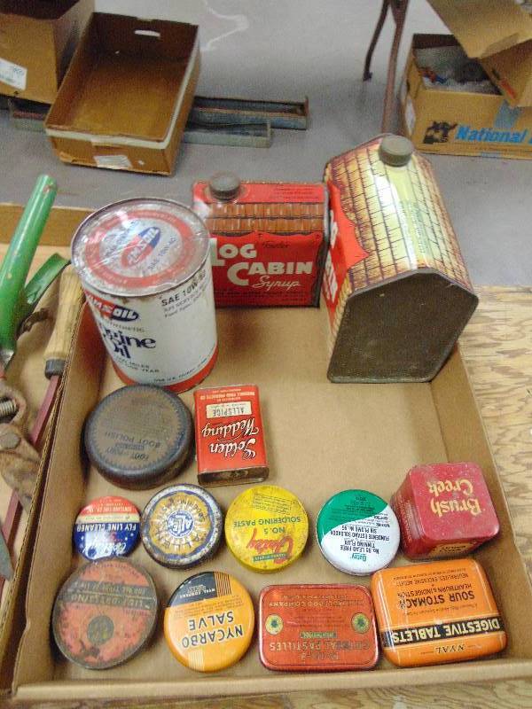 lot 1957 image: Vintage Tins