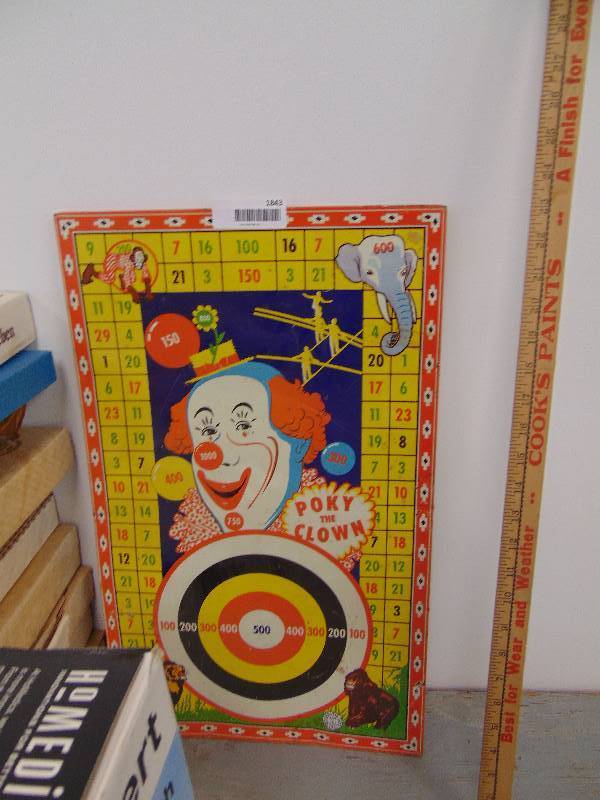 lot 1843 image: Vintage Poky the Clown metal target board