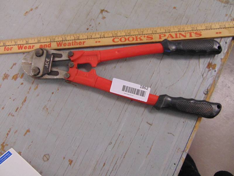 lot 1862 image: Bolt Cutters