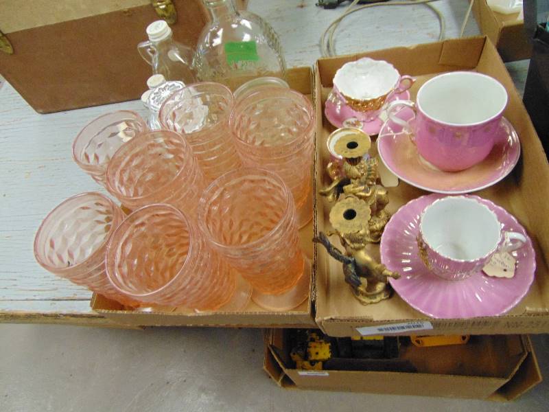 lot 2026 image: Asstd Collectible Glassware - Tea Cups etc.