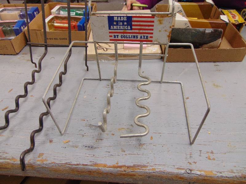 lot 2036 image: Display Racks