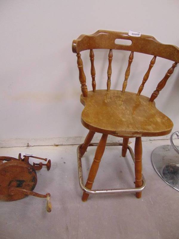 lot 2066 image: Wooden Swivel Bar Stool
