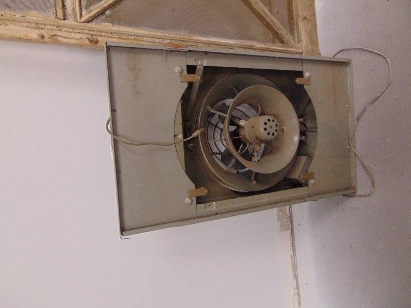 lot 2068 image: Vornado Window Fan