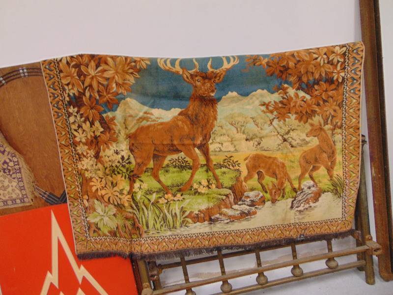 lot 2076 image: 4 x 6 Deer Tapestry
