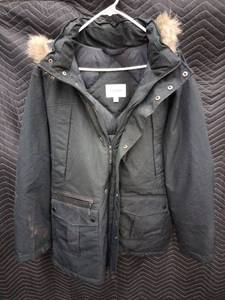 lot 33972 image: Goodfellow & Co black winter parka jacket - L