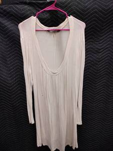 lot 33984 image: Chadwicks Off-White long-sleeve tunic dress - XL