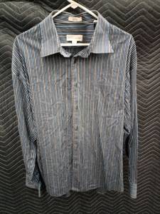 lot 33998 image: Pronto Uomo navy blue and white vertical striped non-iron dress shirt - XXL