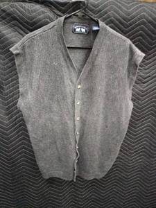 lot 59471 image: vintage charcoal gray Woods & Gray button-front knit vestcardigan - XLT