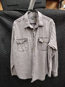 lot 59474 image: Guide & Outfitter mens gray long-sleeve utility button-up shirt - XL