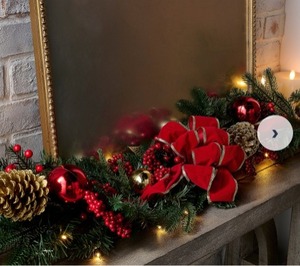 lot 3061 image: Sandra Lee 6 Classic Christmas Garland with LED Lights