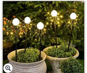 lot 3206 image: Martha Stewart Set 5 Illuminated InOutdoor 20 Spider Lights