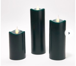 lot 3217 image: Trulite Set of 3 Assorted Flameless Pillars & Remote, WHITE